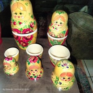 1992 Mockba Russian Nesting Dolls